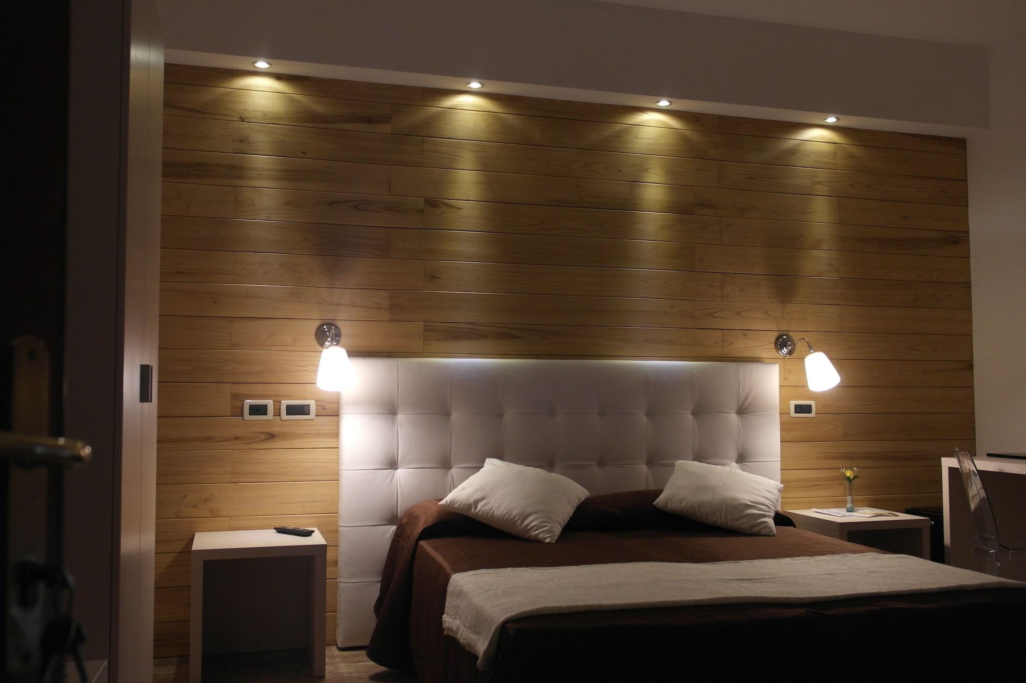 Piccolo Hotel Aurora Abbadia San Salvator Bagian luar foto