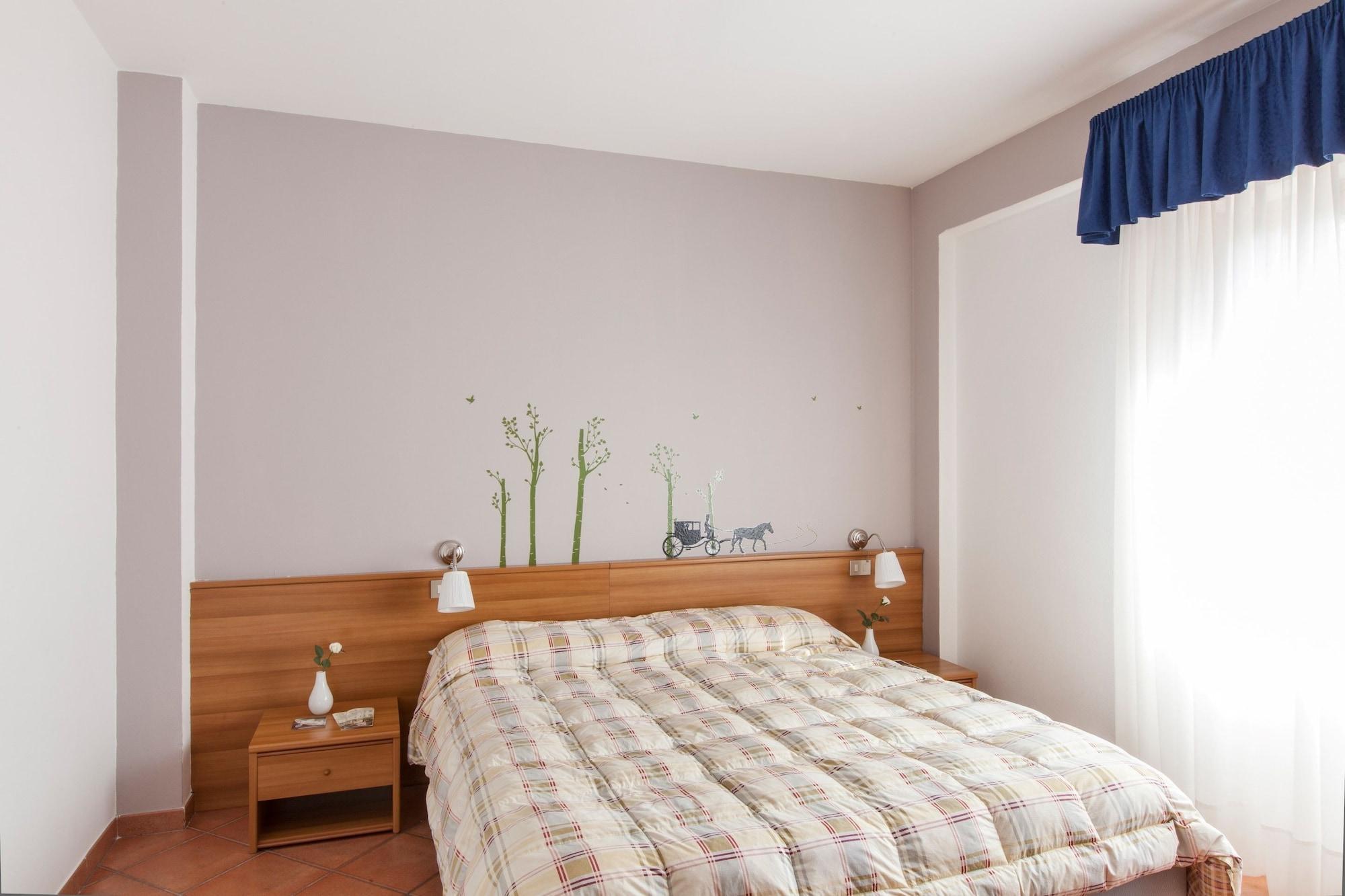 Piccolo Hotel Aurora Abbadia San Salvator Bagian luar foto