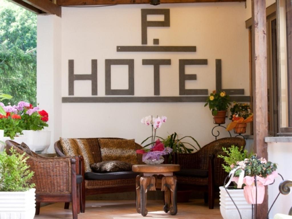 Piccolo Hotel Aurora Abbadia San Salvator Bagian luar foto